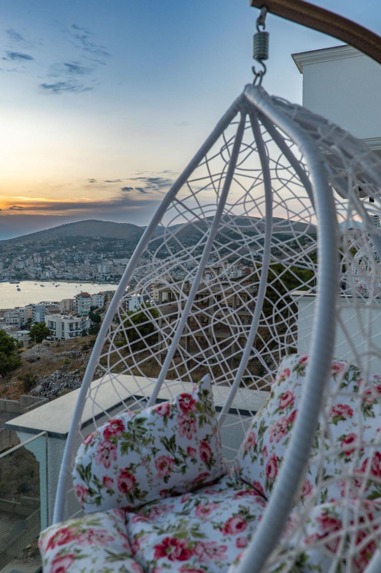 Arrei Hotel Sarandë Exterior foto