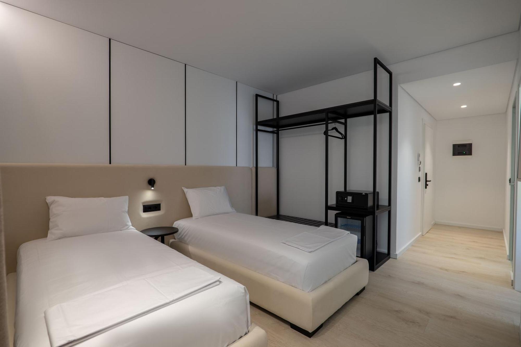 Arrei Hotel Sarandë Exterior foto