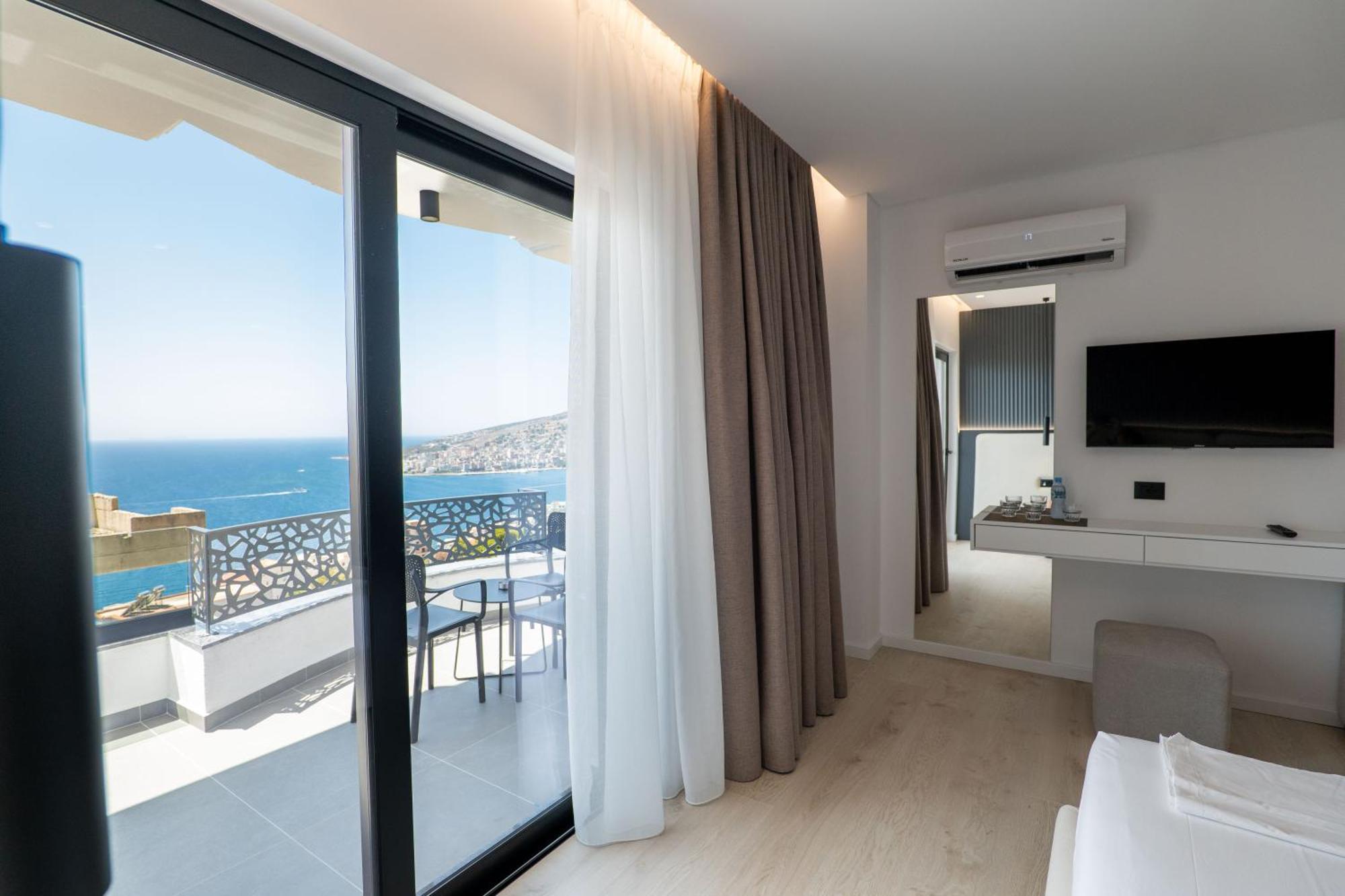 Arrei Hotel Sarandë Exterior foto